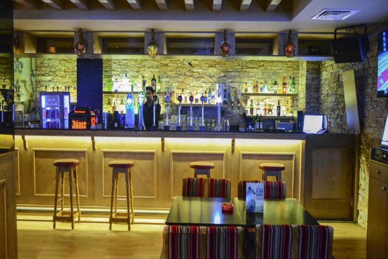 Halo Hotel Dubaj Kültér fotó
