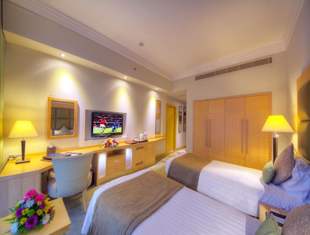 Halo Hotel Dubaj Kültér fotó