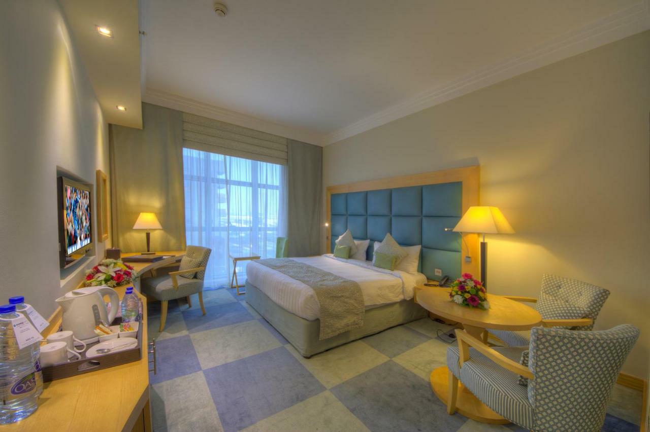 Halo Hotel Dubaj Kültér fotó
